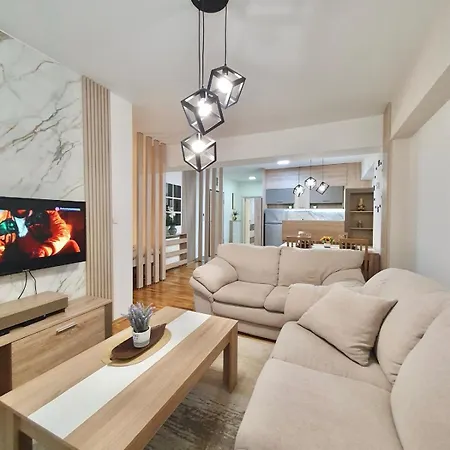 شقة Lux Dolce Casa Karpos Iv سكوبجي